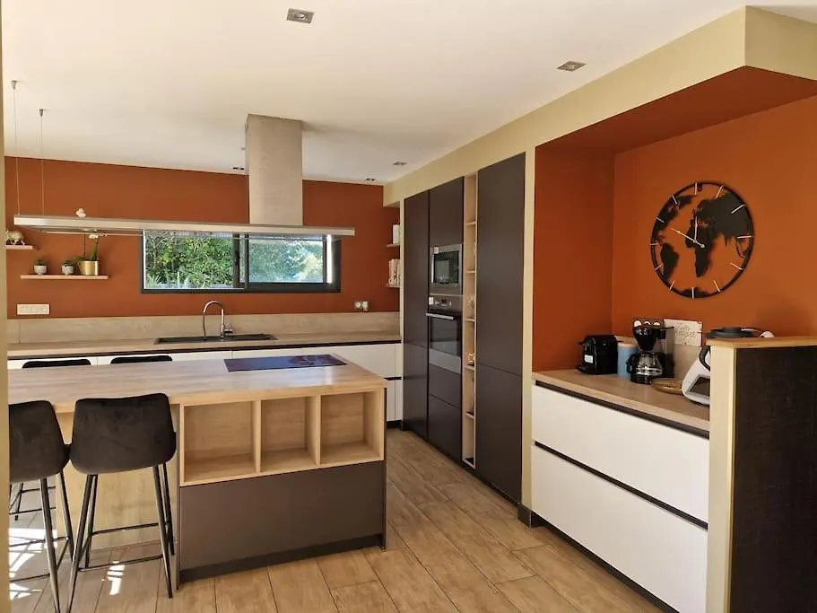 Ferienhaus Cocon Familial Proche Des Plages 10 Personnes Quimper